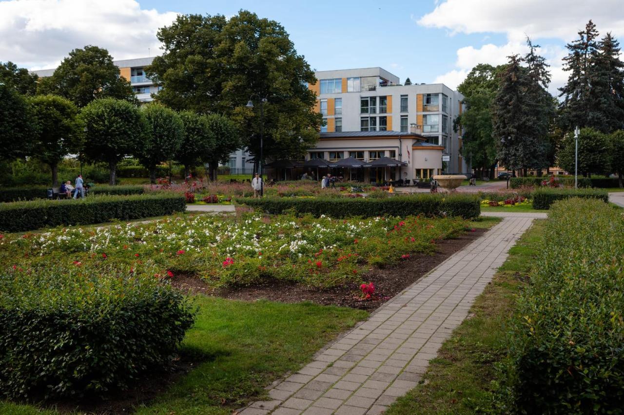 Ziedondarza Park One Bedroom Apartment With Balcony Riga Kültér fotó