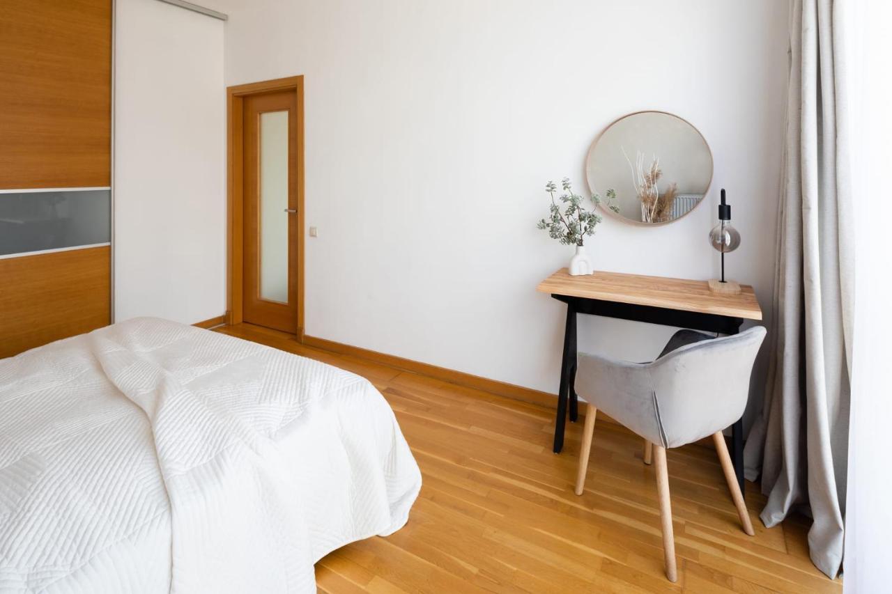 Ziedondarza Park One Bedroom Apartment With Balcony Riga Kültér fotó