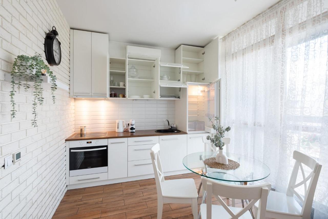 Ziedondarza Park One Bedroom Apartment With Balcony Riga Kültér fotó